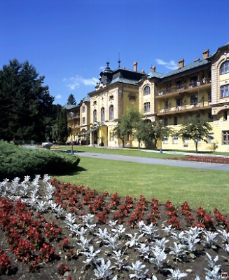 img00006.jpg